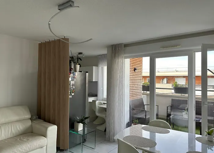 Appartement De Standing, Parking Prive, Climatise, Proche Du Centre-Ville Et La Gare Centre