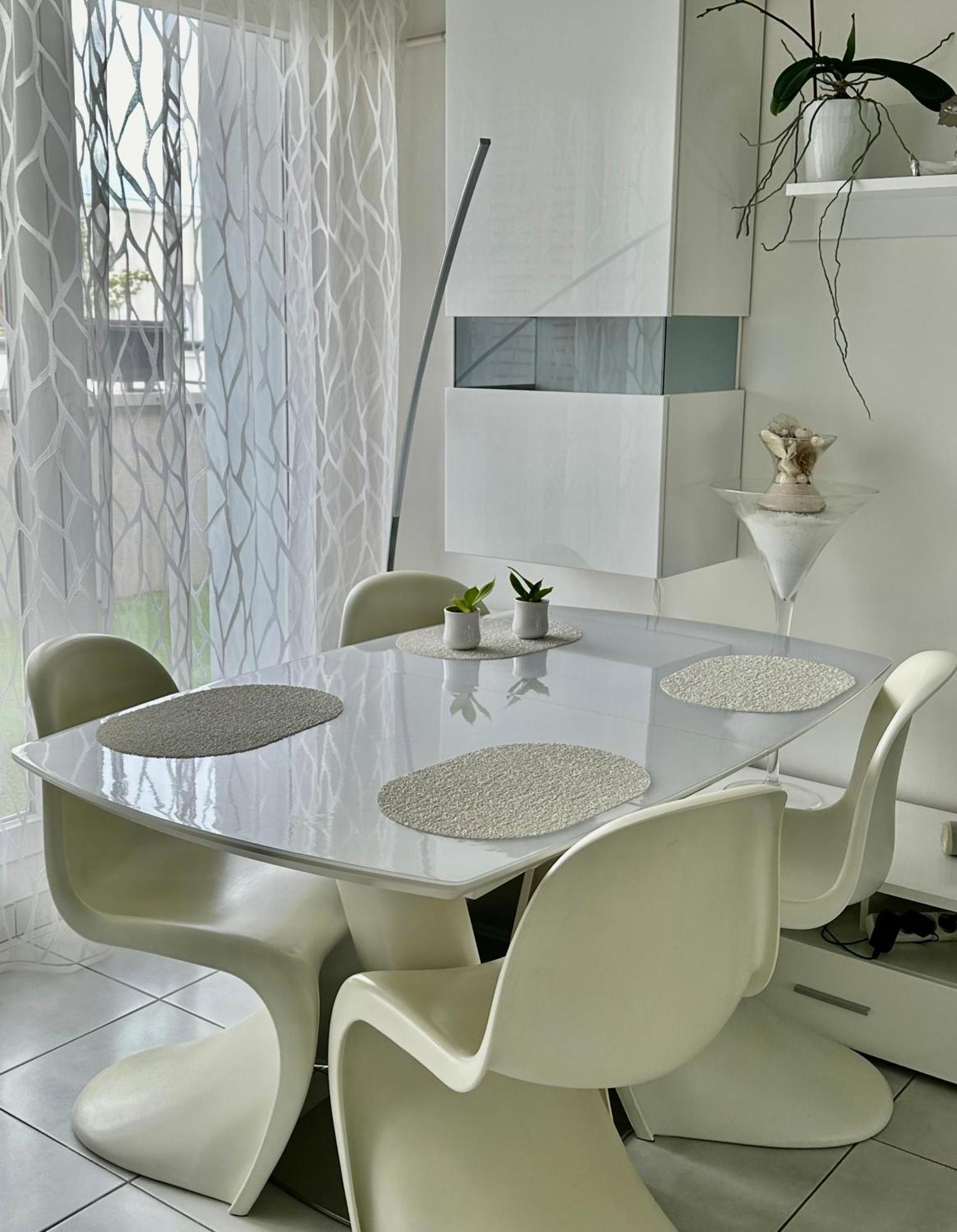 De Standing, Parking Prive, Climatise, Proche Du Centre-ville Et La Gare Centre Apartment Avignon